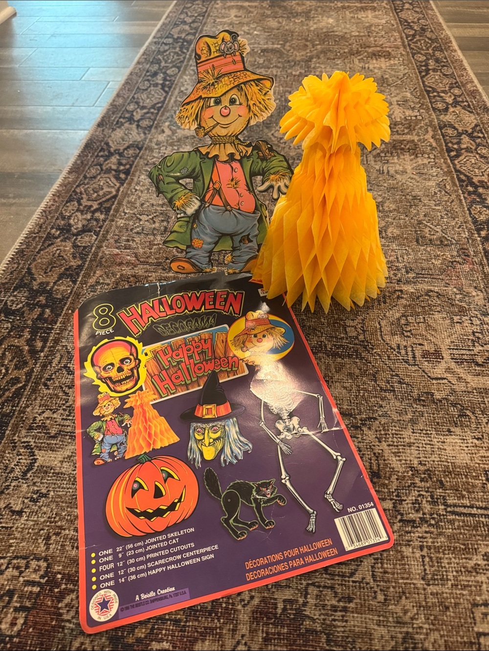 1979 Vintage Beistle Halloween Scarecrow Centerpiece
